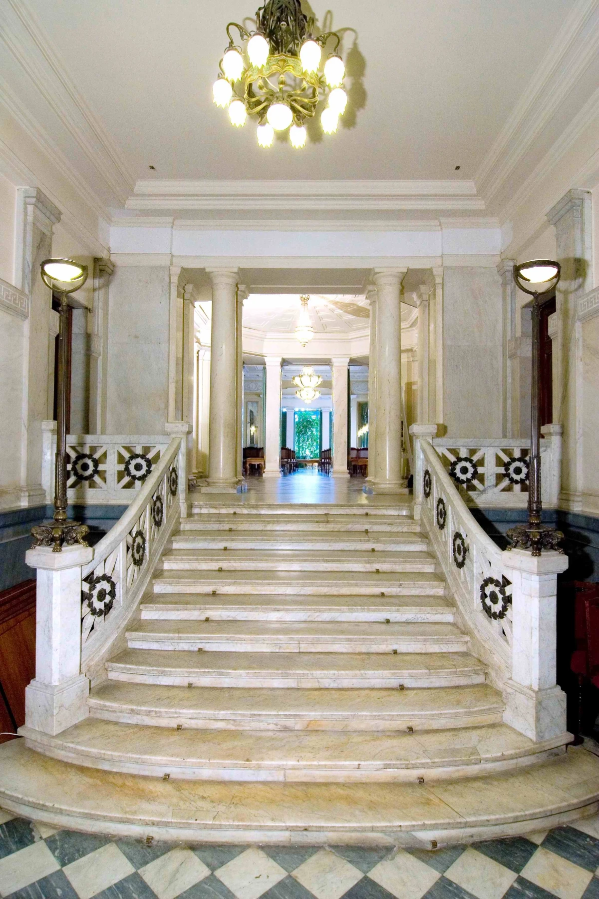 Экскурсия по Главному зданию Музея с аудиогидом, фото 2